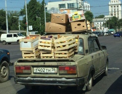 Сумасшедшие грузоперевозки (13 фото)